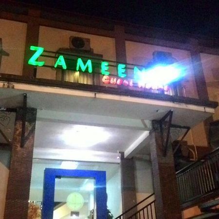 Zameena Guest House Cimahi Exteriör bild