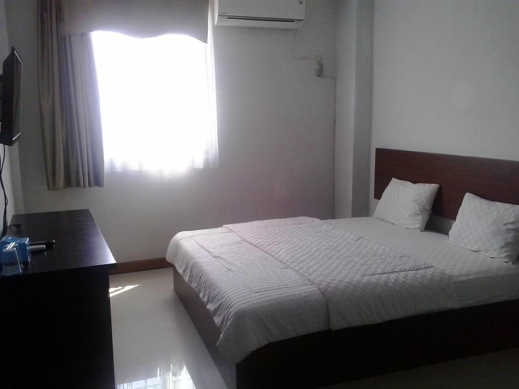 Zameena Guest House Cimahi Exteriör bild